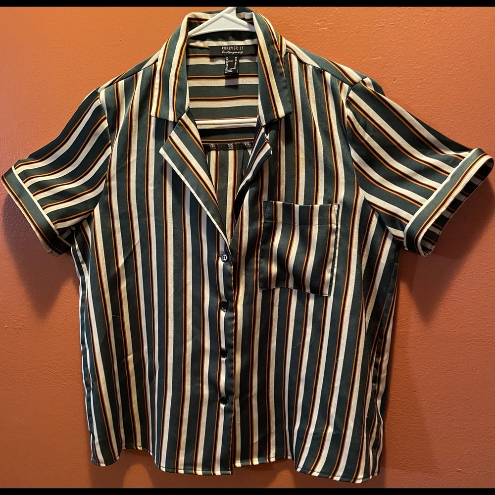 Forever 21 shirt